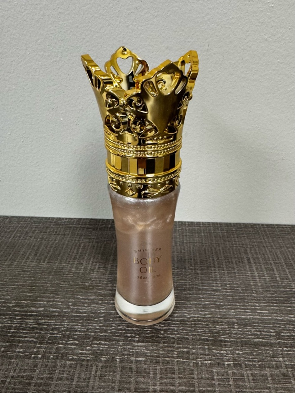 Shimmer Body Oil with Gold Crown Cap - Shimmering Bronze